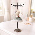 Mannequin-Shaped-Accessories-Stand