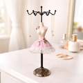 Mannequin-Shaped-Accessories-Stand