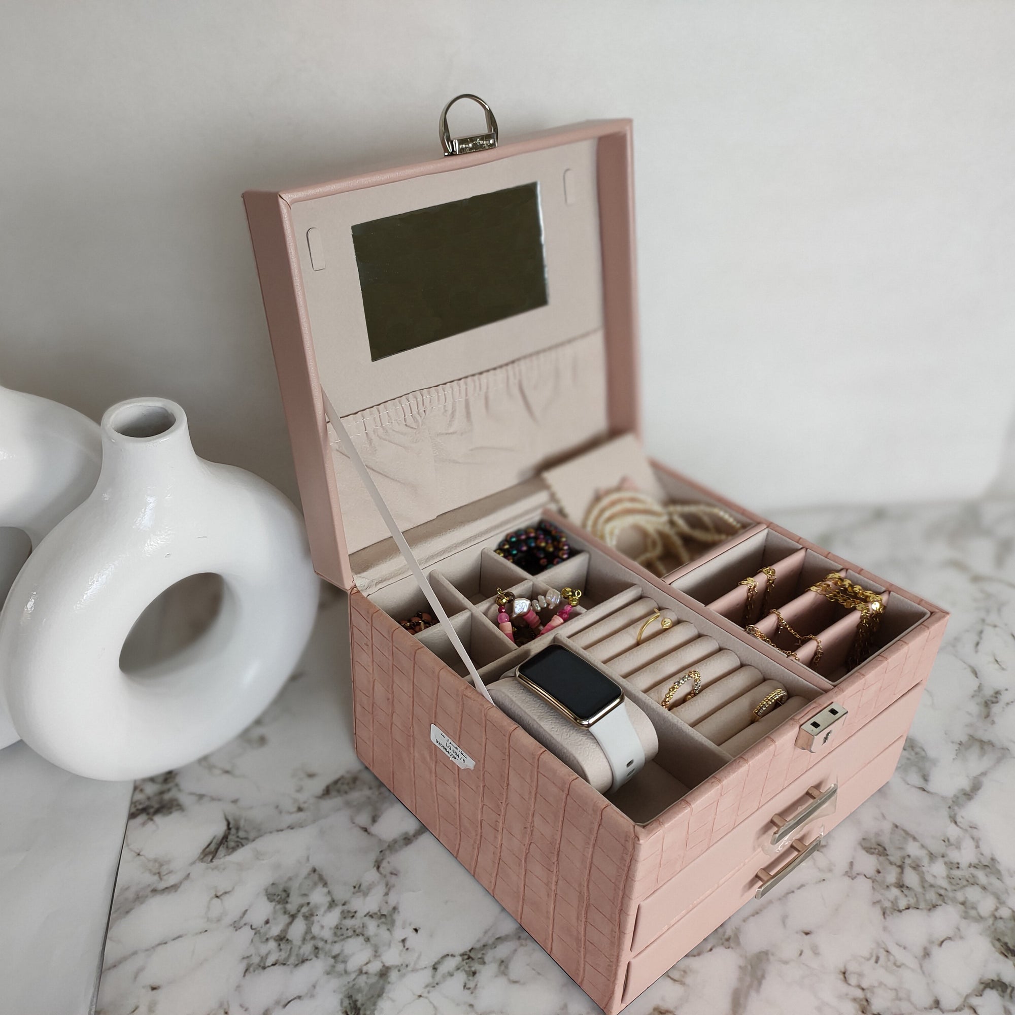 Jewelery box (LG 604-5)