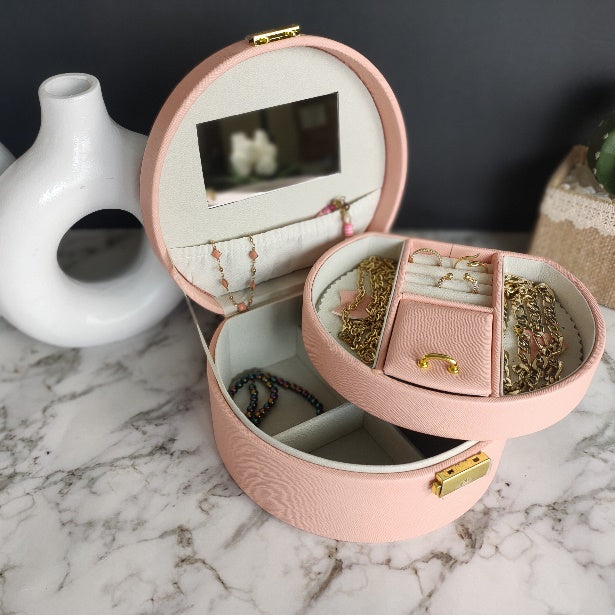 Jewelery box (LG 656-4-03)